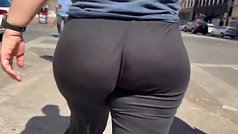 Candid Video Of A Woman With A Big Butt Getting Wedgied In The Streets