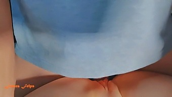 A Beautiful Woman Gives A Blowjob And Gets A Mouthful Of Cum