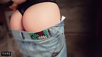 Big Cock And Big Dick Action In This Exclusive Italian Video
