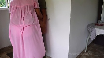 Sensual Sri Lankan Wife Pleases Her Lover In Front Of Her Cuckolded Husband