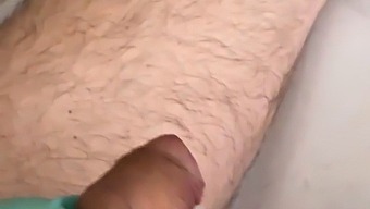 Russian Waxing Maestro Mrs. Sugarnadya'S Clients Reach Spontaneous Orgasm During The Procedure